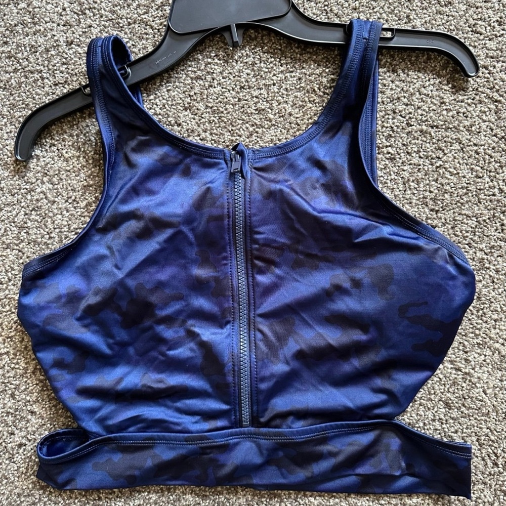 All in Motion Woman’s Sports Bra size Large